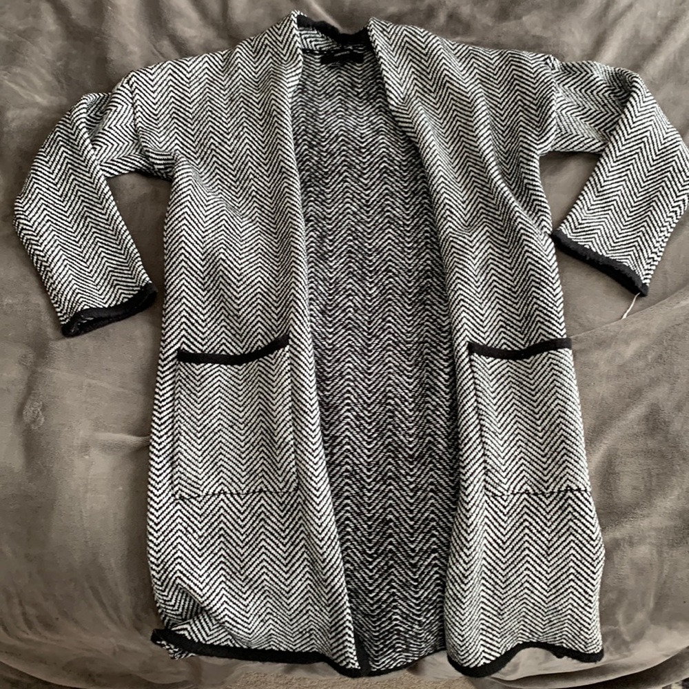 Women’s Forever 21 long cardigan/blazer